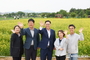 [포토] 유채꽃밭 활짝…환영 인사와 함께 개방